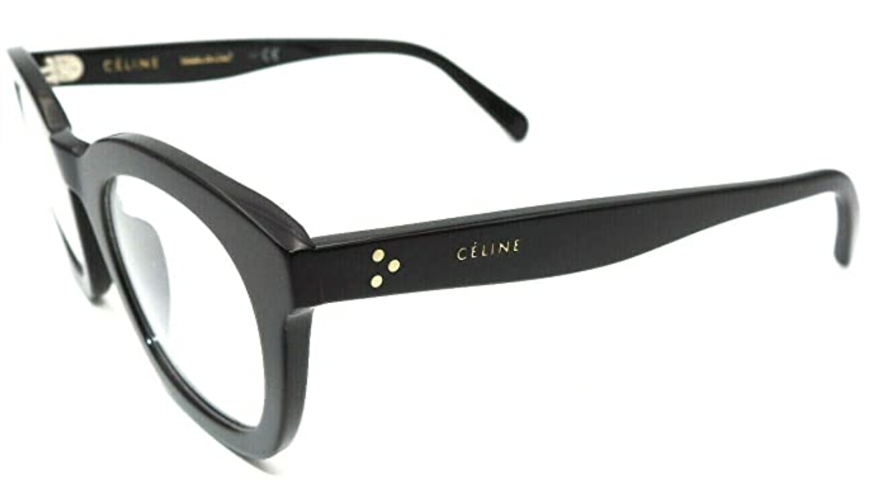 What Glasses Does Anna (Delvey) Character Wear in Inventing Anna