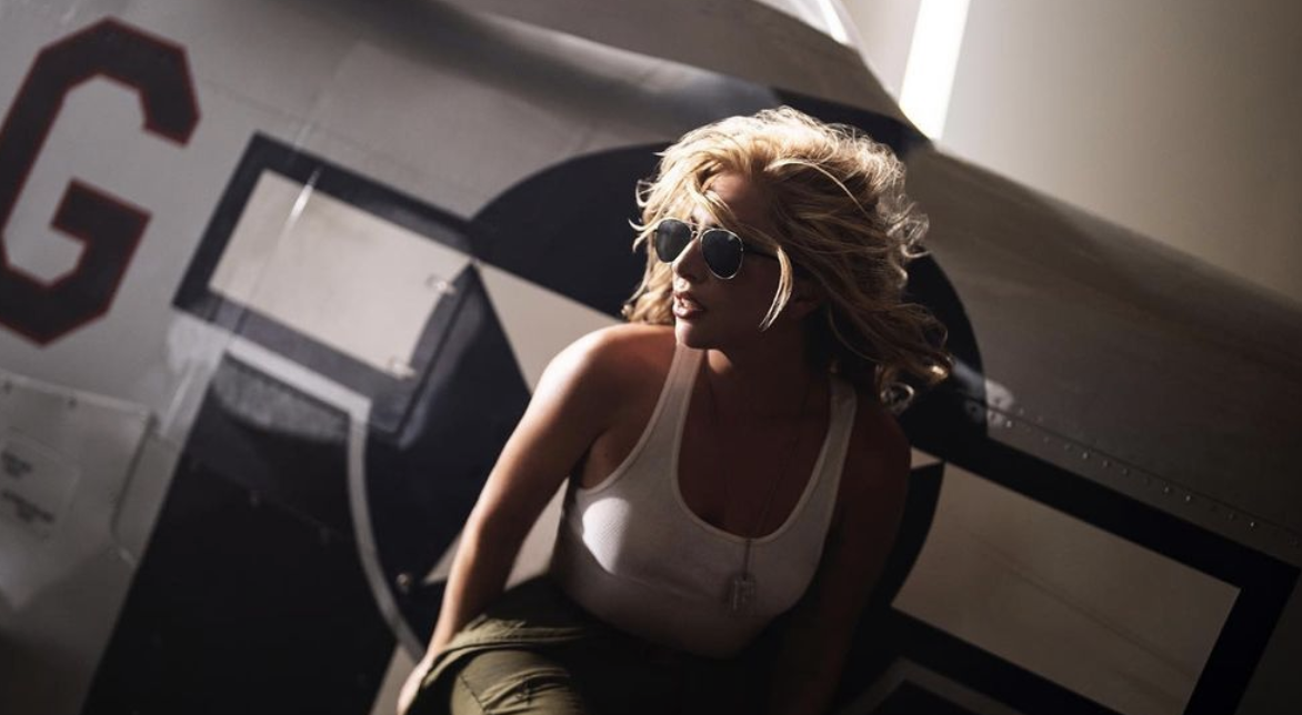 What Sunglasses Is Lady Gaga Wearing In The Hold My Hand Top Gun Music Video?