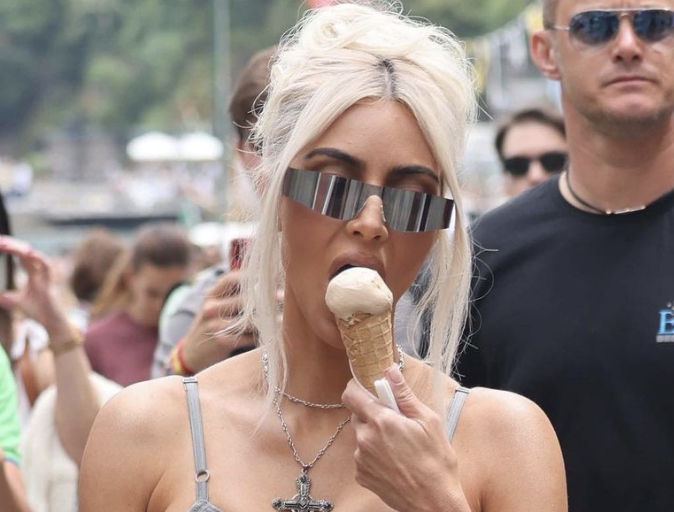 What Sunglasses Is Kim Kardashian Wearing In Her Italy Trip For The Wedding?
