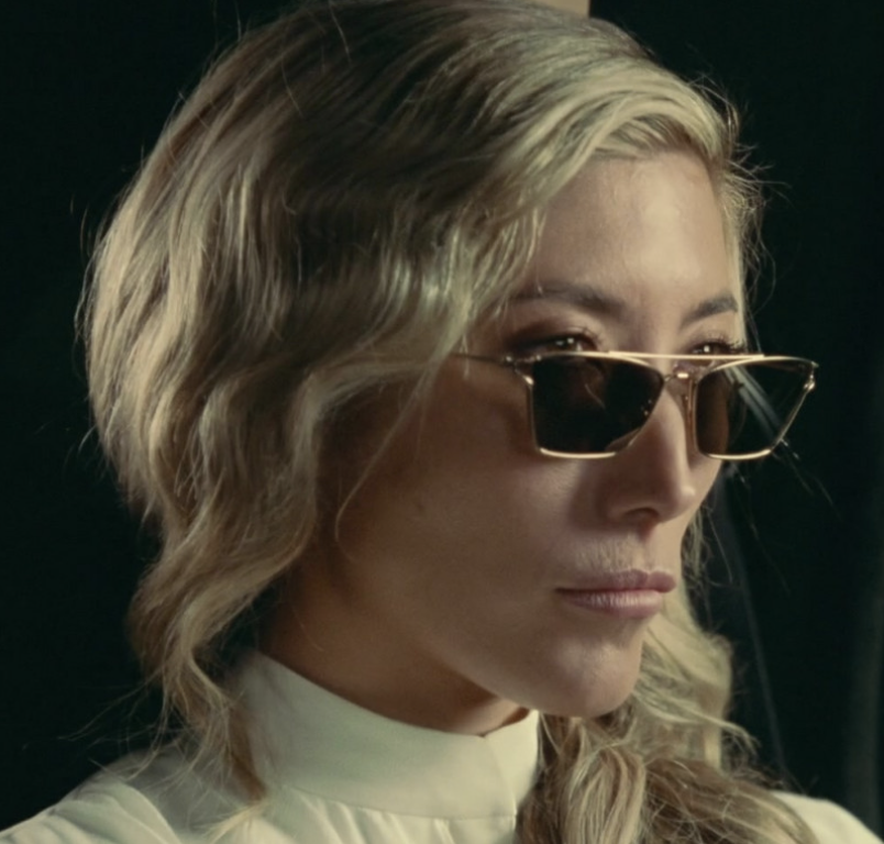 What Sunglasses is Soyona Santos Wearing in Jurassic World Dominion?