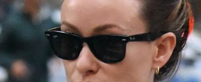 Olivia Wilde is Wild About Her Ray-Ban Wayfarer Sunglasses