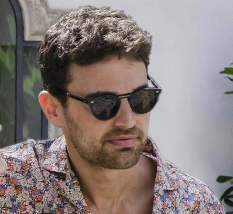 What Sunglasses is Theo James Wearing In The White Lotus Season 2?