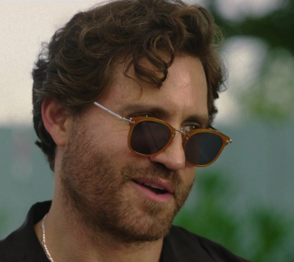 What Sunglasses Does Edgar Ramirez Wear as Mike Valentine in Florida Man?