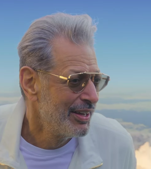 What Sunglasses Does Zeus (Jeff Goldblum) Wear In Kaos?